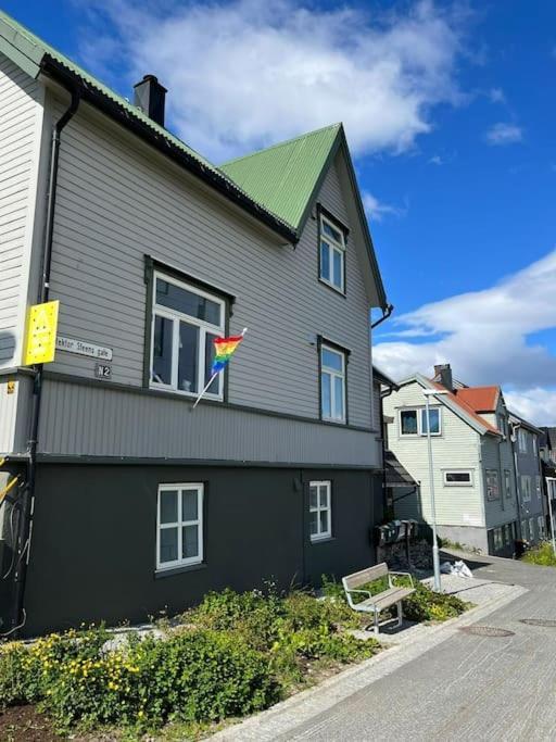 Cozy Ground Floor Apartment Tromsø Kültér fotó